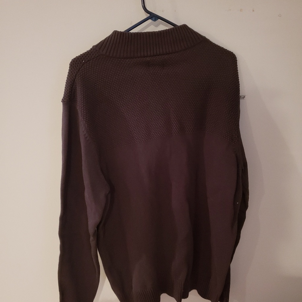 Sweater - Picture 2 of 3